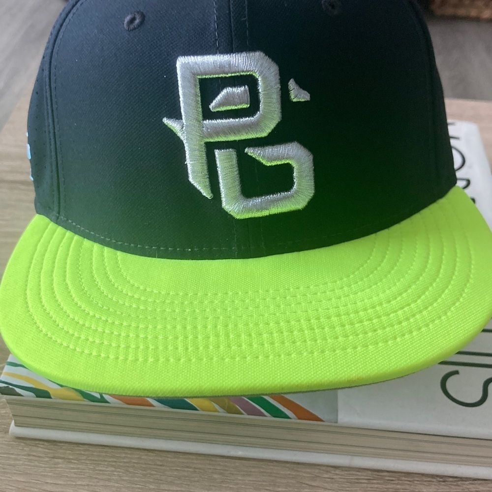 Black and Neon Green Baseball Cap - Picture 4 of 8